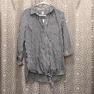 Embroidered pinstripe maternity tie shirt